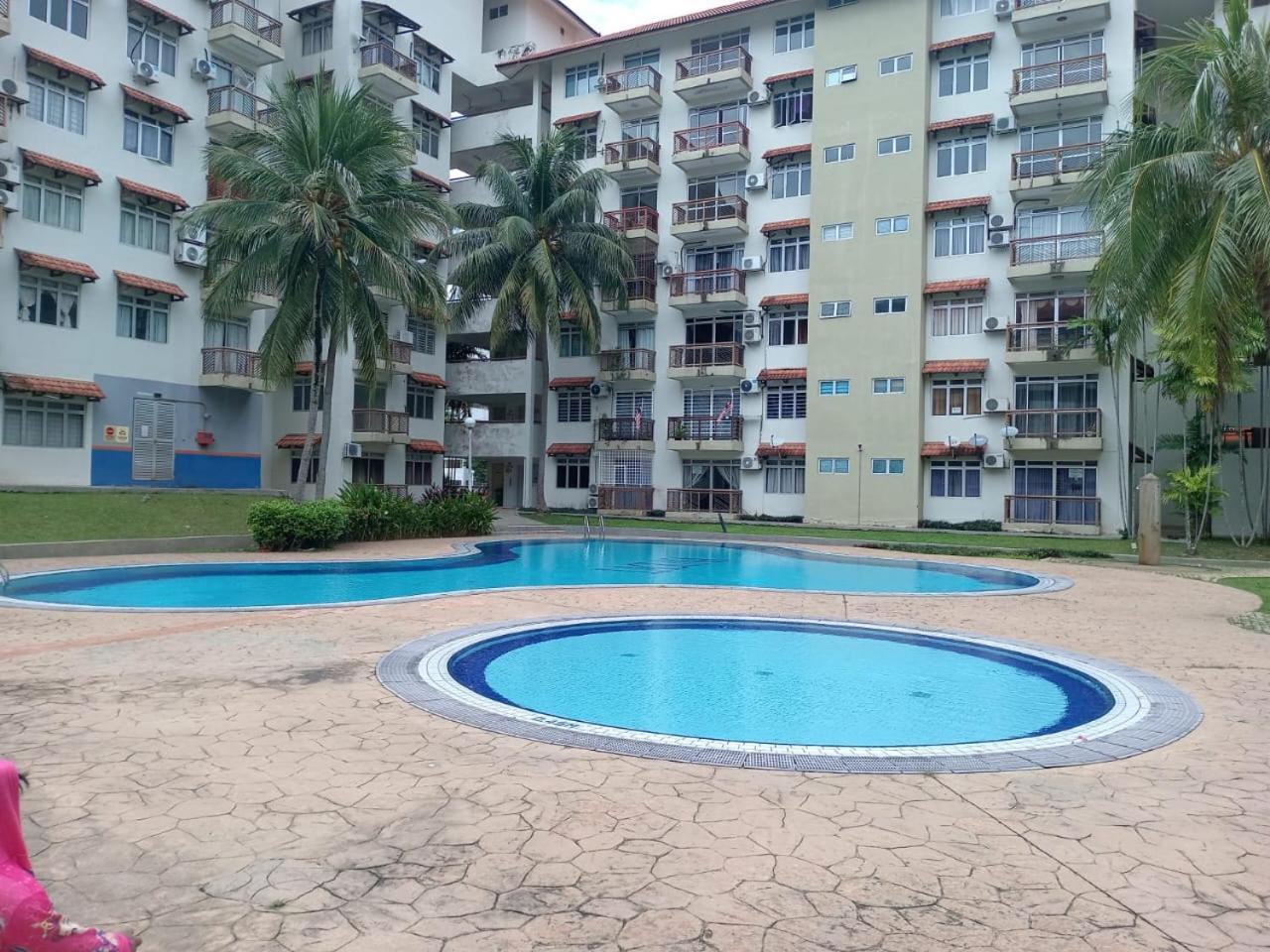 Jas Laguna Condo Resort Port Dickson Eksteriør billede